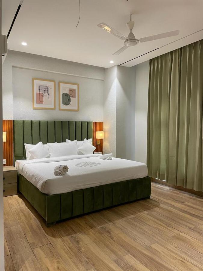 Hotel West Inn Premium Kharar Extérieur photo